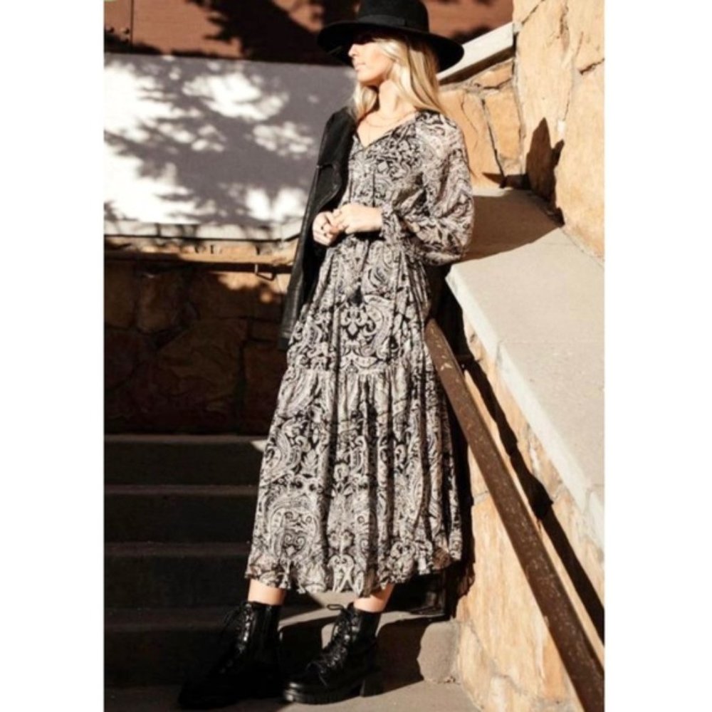 O.P.T Paisley Long Sleeve Midi Dress